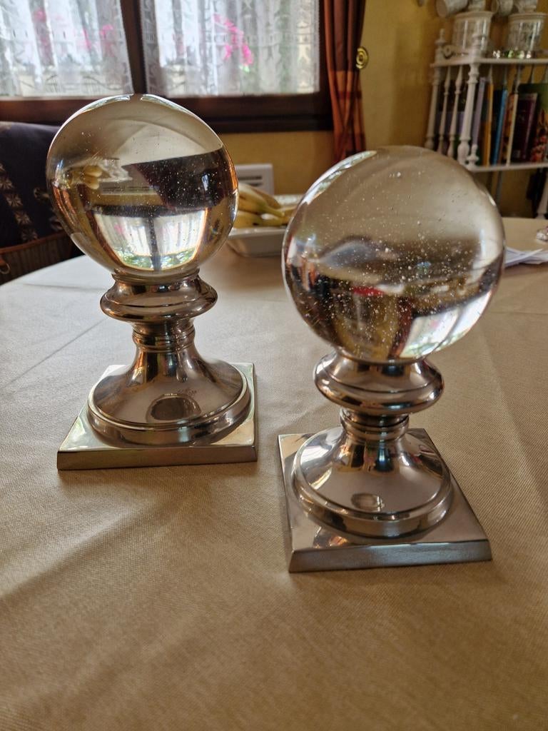2 glazen bollen op voet, Antiek en Kunst, Ophalen of Verzenden