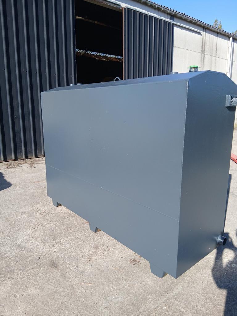 Dubbelwandige mazouttank 2000l in zeer goede staat!!, Ophalen, Zo goed als nieuw, 60 tot 150 cm, 80 cm of meer