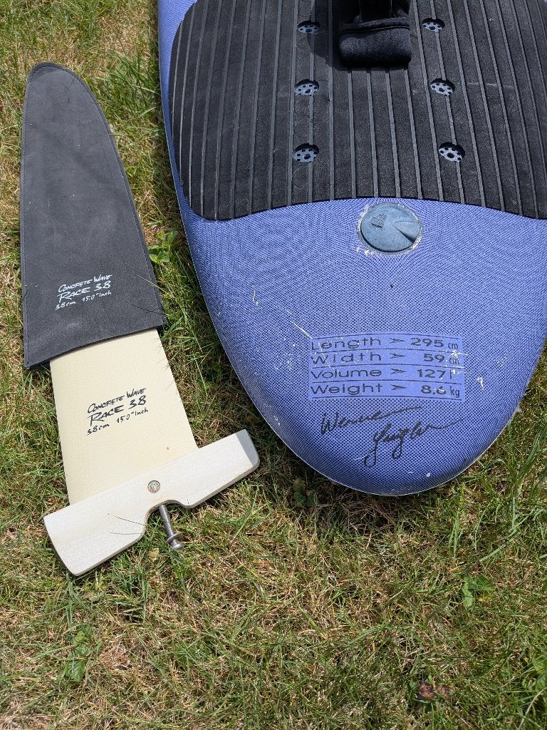 2 surfplanken + 2 zeilen + trapeze + mast + nieuwe mastvoet, Ophalen, Gebruikt, Mast, Bic