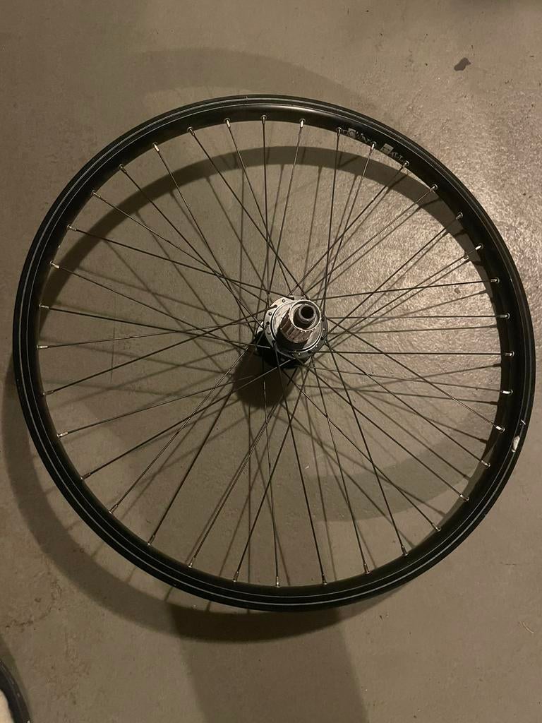 Zeer stevig fiets achter wiel bv tandem, Fietsen en Brommers, Ophalen of Verzenden, Zo goed als nieuw