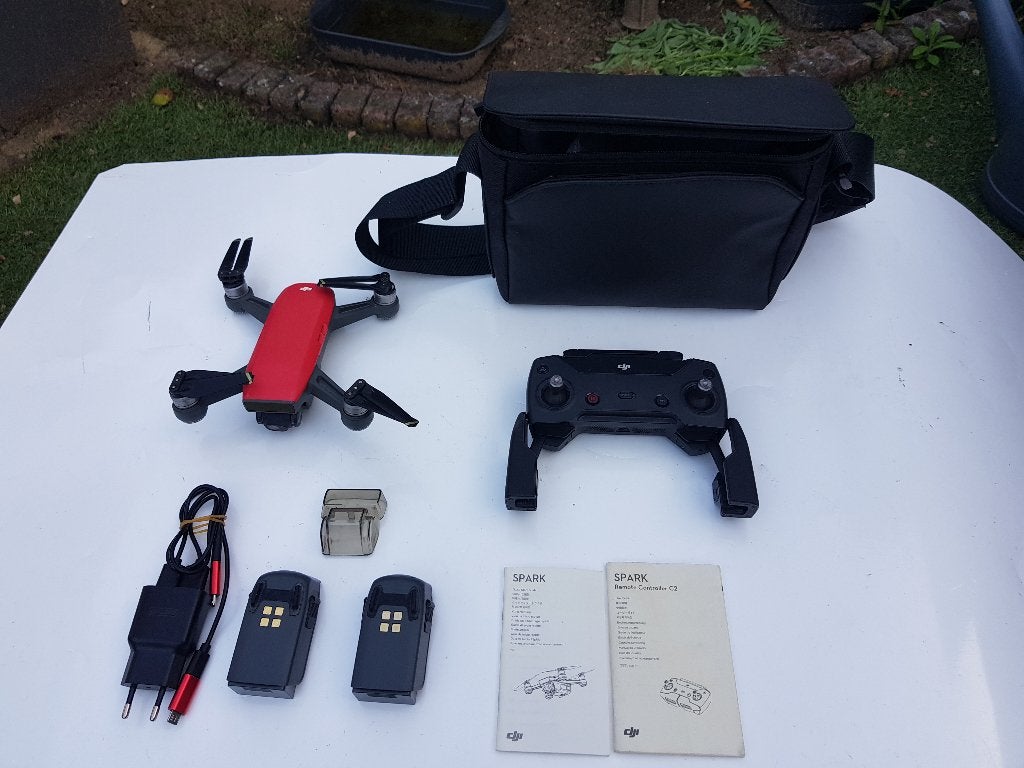 dji spark drone, Hobby en Vrije tijd, Modelbouw | Radiografisch | Helikopters en Quadcopters, Zo goed als nieuw, Quadcopter of Multicopter