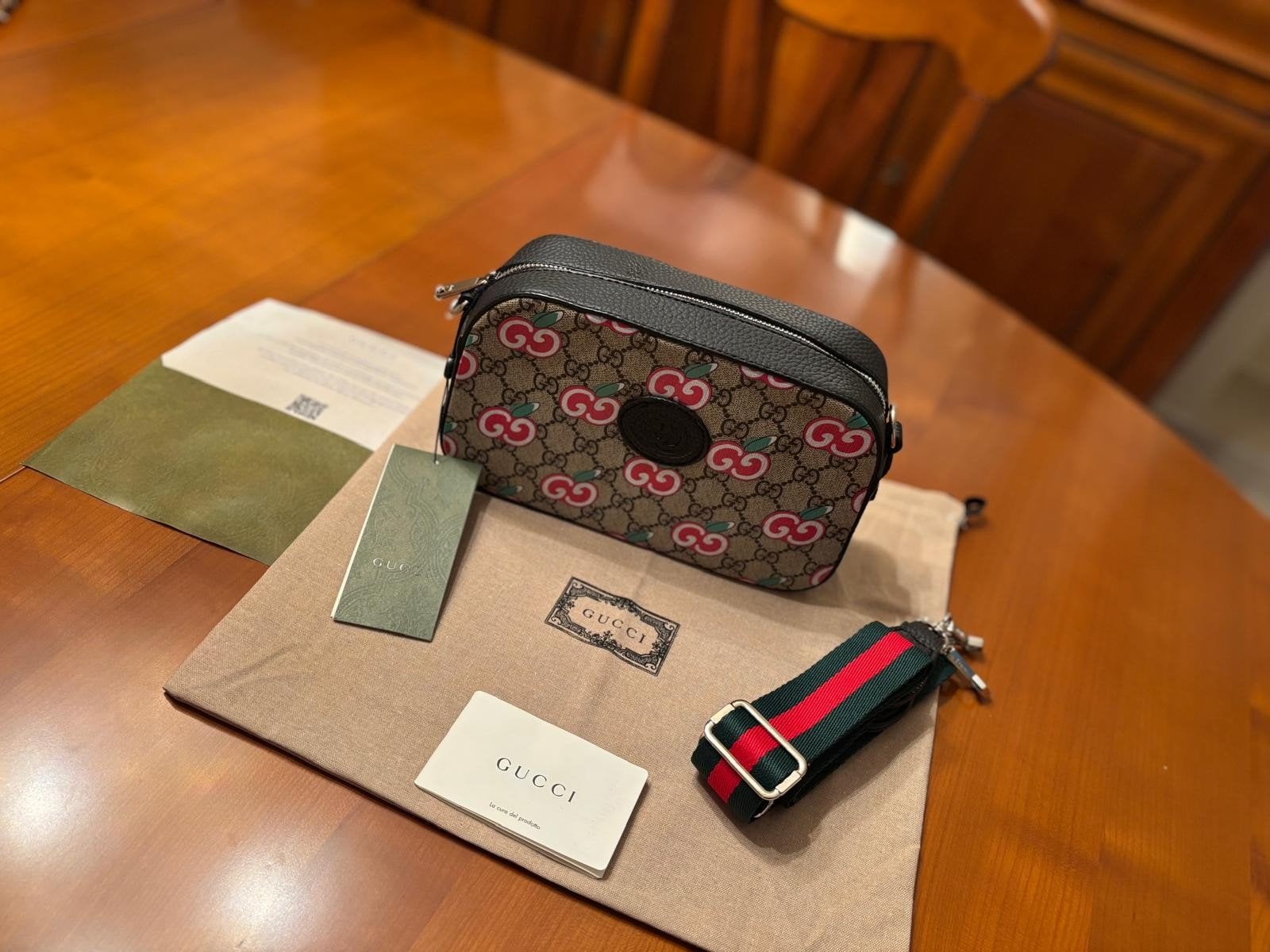 Sacoche Gucci beige entièrement neuve, Enlèvement, Neuf, Beige, Autres marques
