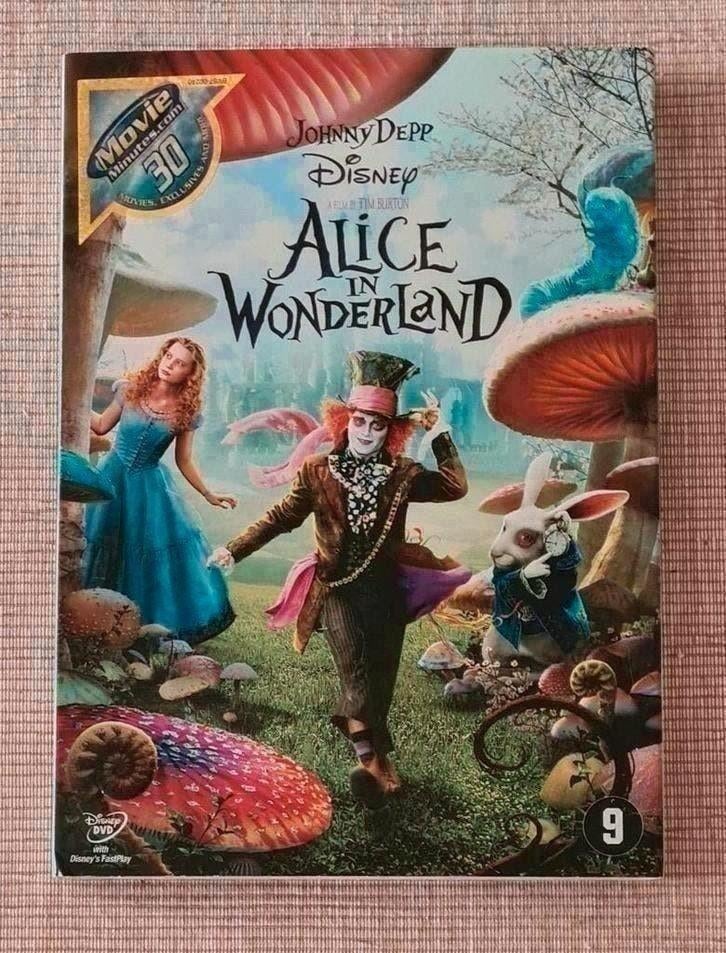 DVD « Alice au pays des merveilles » (4 + 1 gratuit), À partir de 9 ans, Enlèvement ou Envoi, Comme neuf, Fantasy