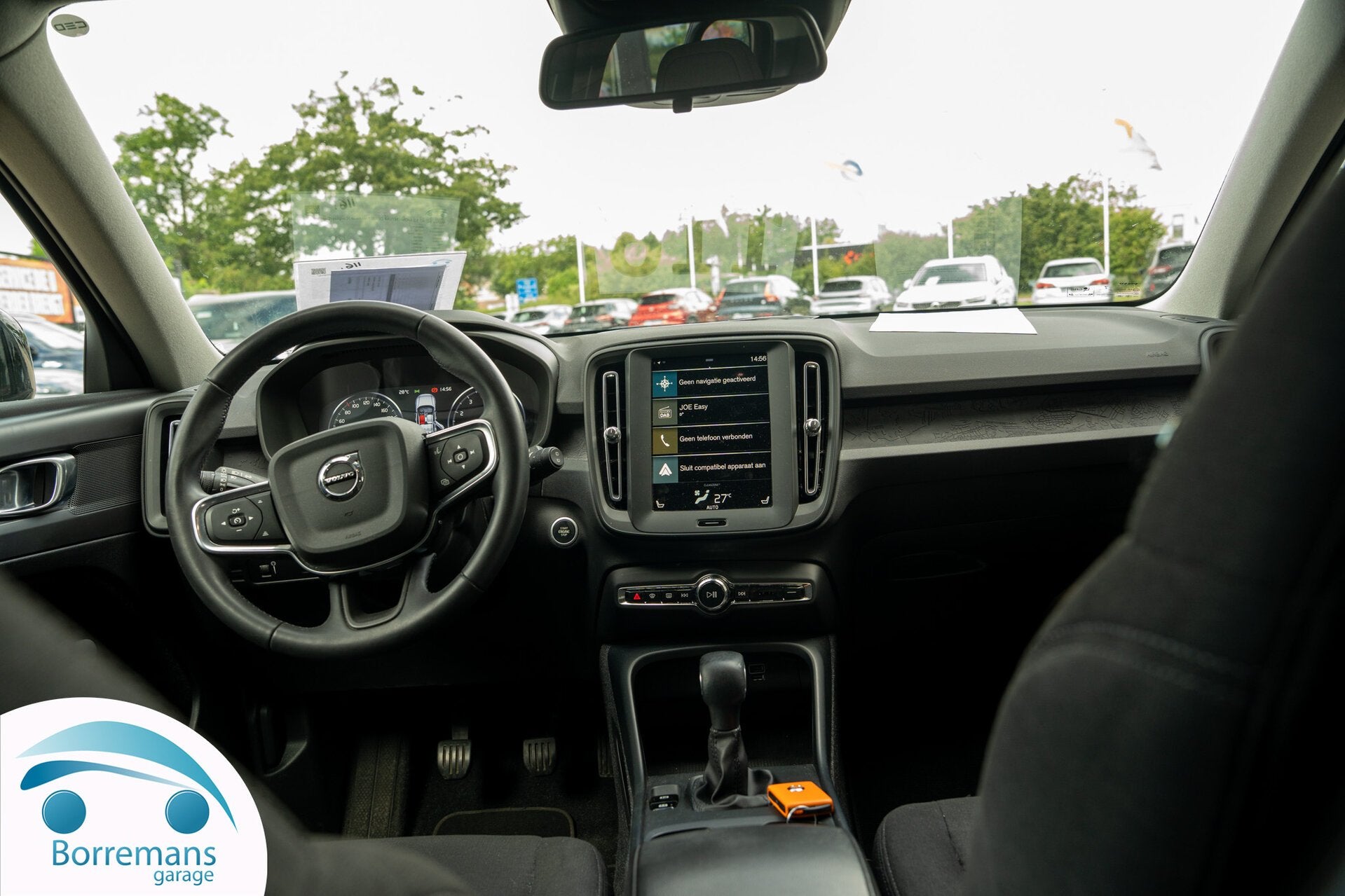 Volvo XC 40 T3 Momentum Core | Trekhaak | Camera | Zetelver, Autos, Volvo, 0 kg, Achat, Euro 6, Entreprise