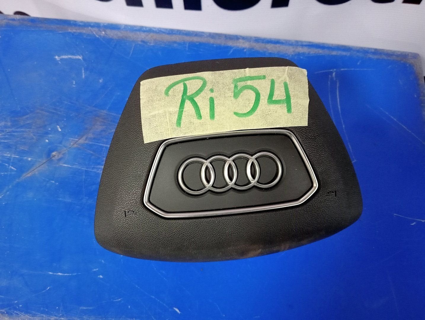 Audi A6, A7 Stuur Airbag Zwart 2018+ 4N0880201K 6PS A6 (C8), -, Audi, Utilisé, -