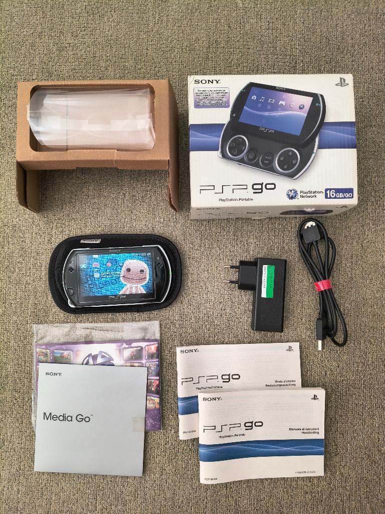 Sony PSP Go 16 Go, noir piano, PSP-N1004, Consoles de jeu & Jeux vidéo, Enlèvement ou Envoi, Comme neuf, Noir, PSP Go