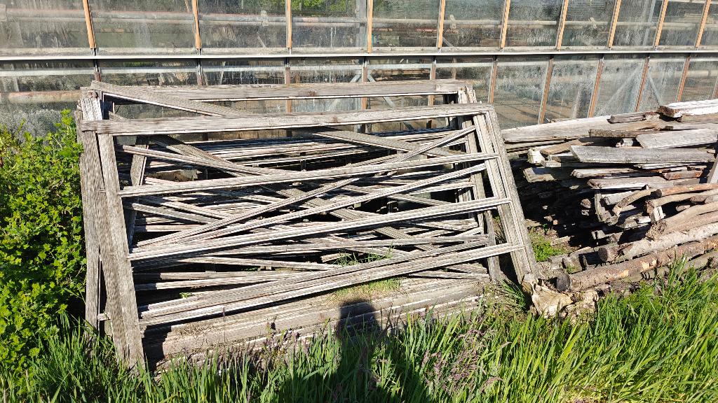 GRATIS BRANDHOUT, 3 tot 6 m³, Ophalen, Overige houtsoorten, Blokken