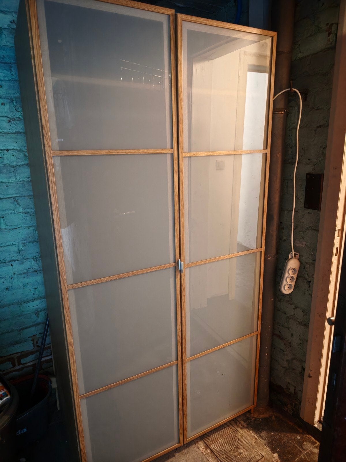 Kast te koop, Ophalen