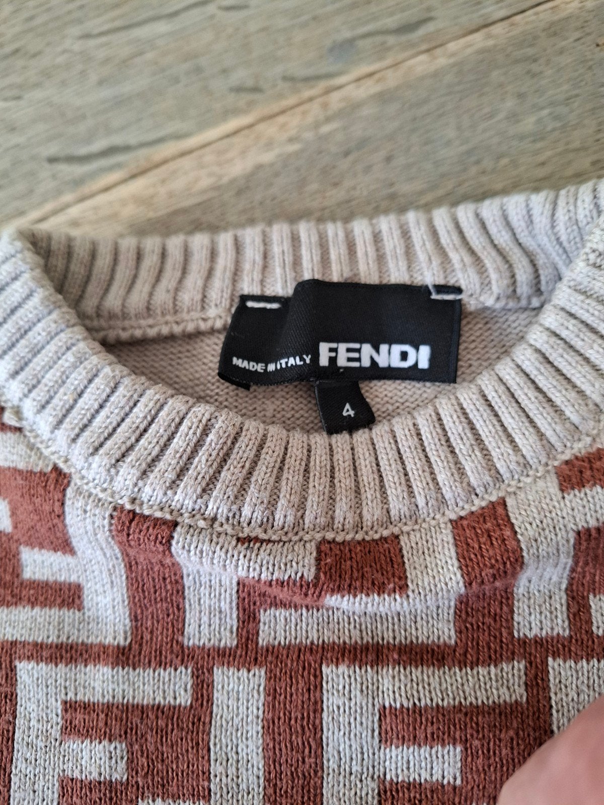 pull  fendi original, Enlèvement, Comme neuf, Fendi, Garçon