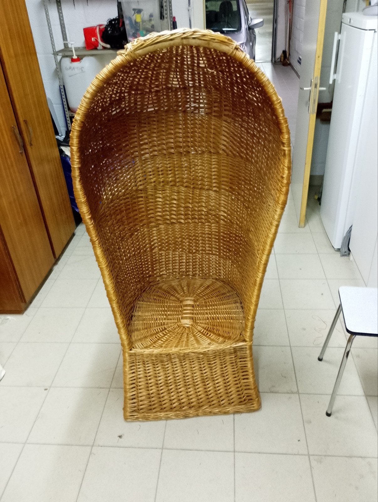 Chaise de plage en osier, Enlèvement