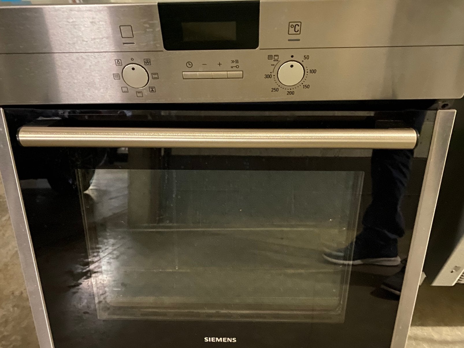 Four Siemens Pyrolyse encastrable pour piece, Encastré, Siemens, Enlèvement, Ne fonctionne pas
