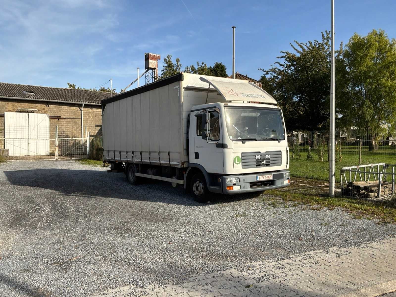 HOMME TGL T88F Camion, Autos, Entreprise, Autres carburants, Achat, MAN