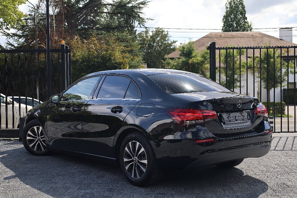 Mercedes-Benz A 180 d Automaat | Berline, Auto's, Automaat, Euro 6, Leder en Stof, Zwart