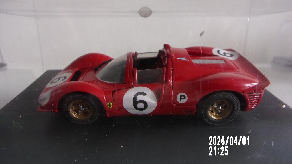 RARE! FERRARI 330 P4S STEWART-AMON 1967.JOUEF EVO 1/43 IMPEC, Hobby & Loisirs créatifs, Enlèvement ou Envoi, Comme neuf, Voiture