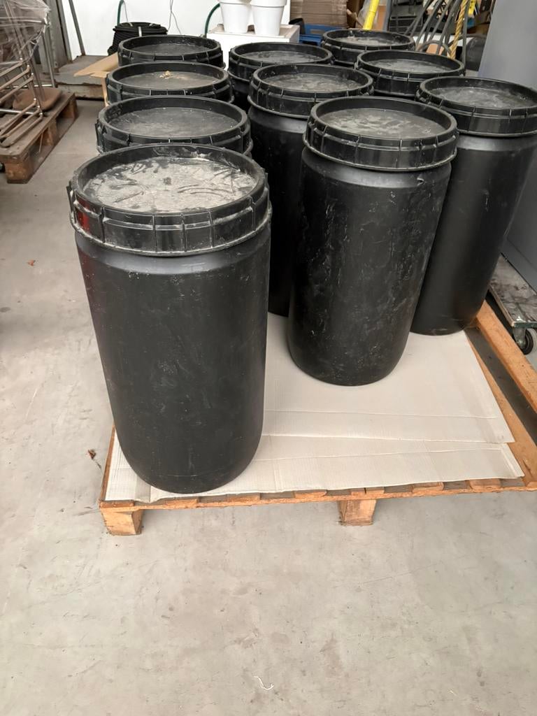 Waterton 40 of 50 liter, Minder dan 75 liter, Ophalen, Nieuw, Kunststof
