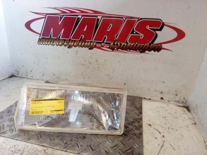 Phare gauche d'un Citroen BX, Autos : Pièces & Accessoires, -, -, 3 mois de garantie, Utilisé