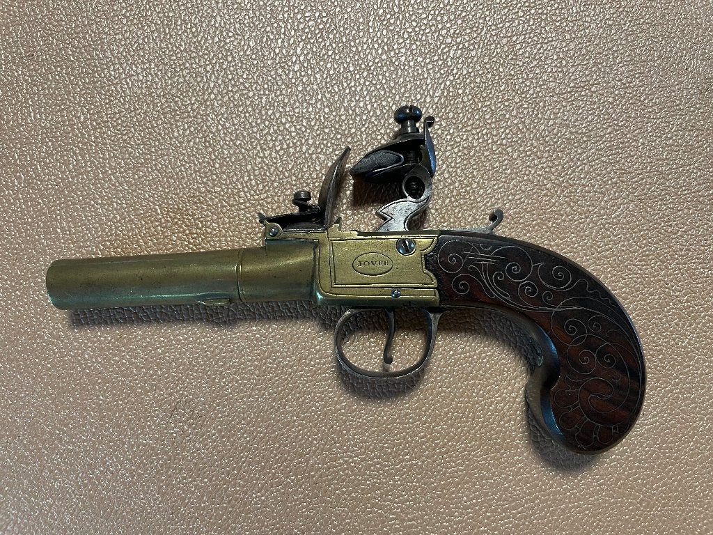 pistool voor 1800  is ongeschikt om te schieten., Ophalen of Verzenden, Landmacht, Overige typen