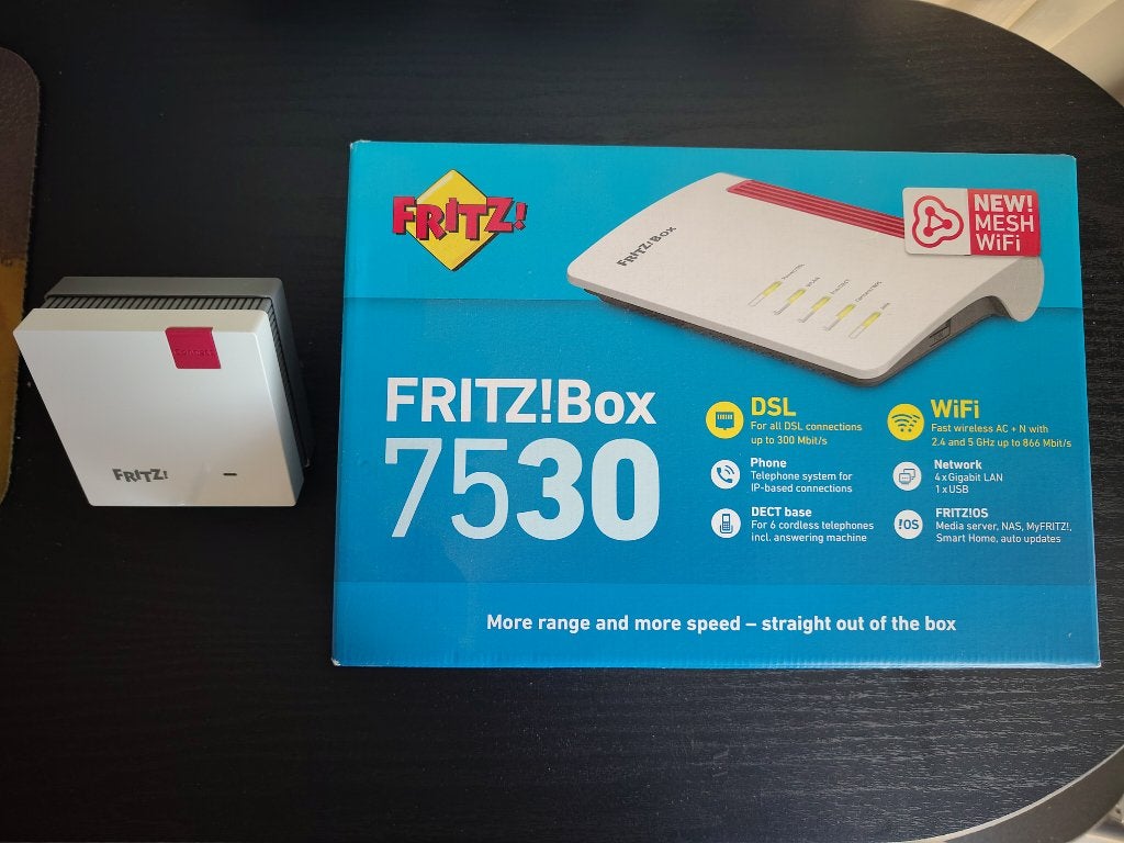 FritzBox Modem/router 7530 met range-extender, Computers en Software, Ophalen of Verzenden, Zo goed als nieuw, Router met modem