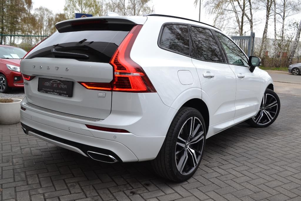Volvo XC60 T6 Plug-in hybride "R-Desing" Full option, Auto's, Automaat, Dealer onderhouden, https://public.car-pass.be/vhr/05ca6a3a-defe-4cce-a3f4-aff5ef240b0e