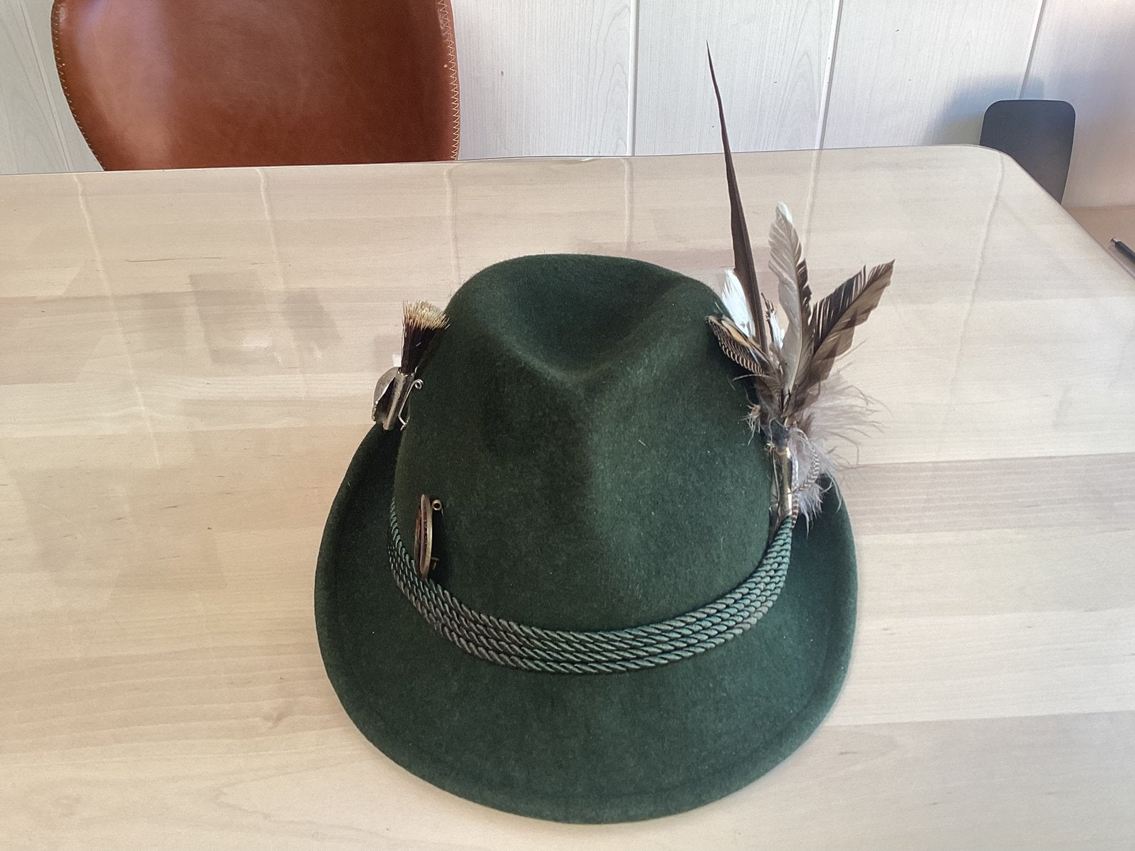 Chapeau tyrolien, Vêtements | Hommes, Chapeaux & Casquettes, Enlèvement ou Envoi, Porté, Chapeau