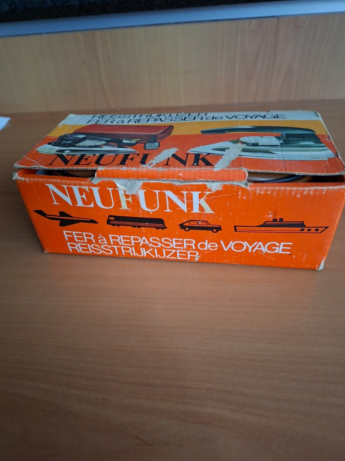 Vintage/ verzamelaar strijkijzer Neufunk, Electroménager, Enlèvement, Utilisé, Fer à repasser avec cordon