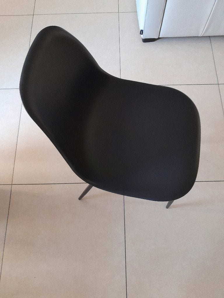 tafels en stoelen, Huis en Inrichting, Tafels | Eettafels, Ophalen, Kunststof, Rond, Zo goed als nieuw