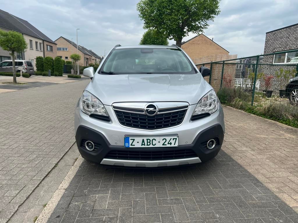 Opel mokka 1.6 L benzine 85- kw bj-2013, Auto's, Euro 5, Stof, Zwart, 1600 cc