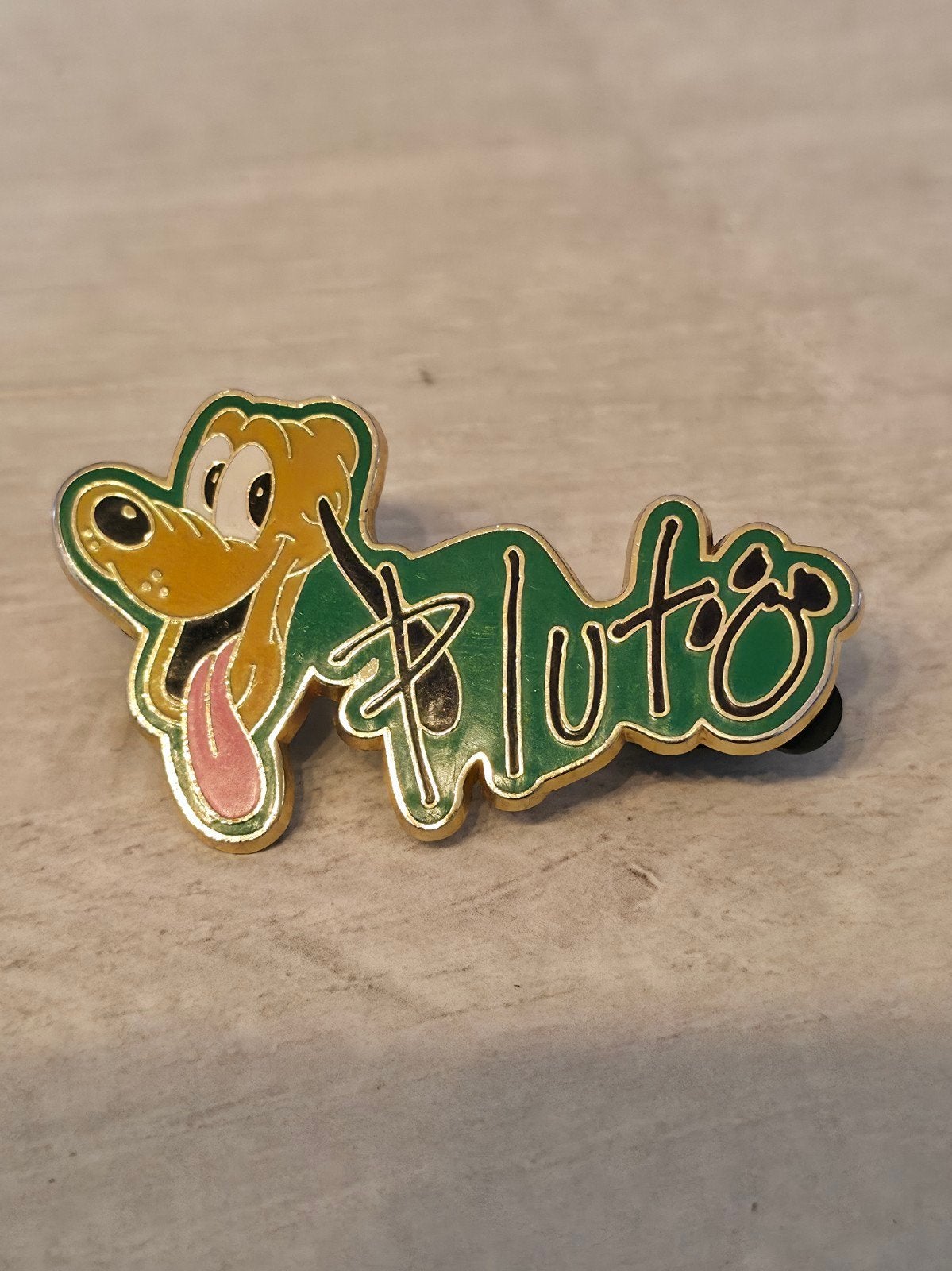 Pluton Pin Disney, Collections, Disney, Enlèvement ou Envoi, Dingo ou Pluto, Utilisé, Autres types
