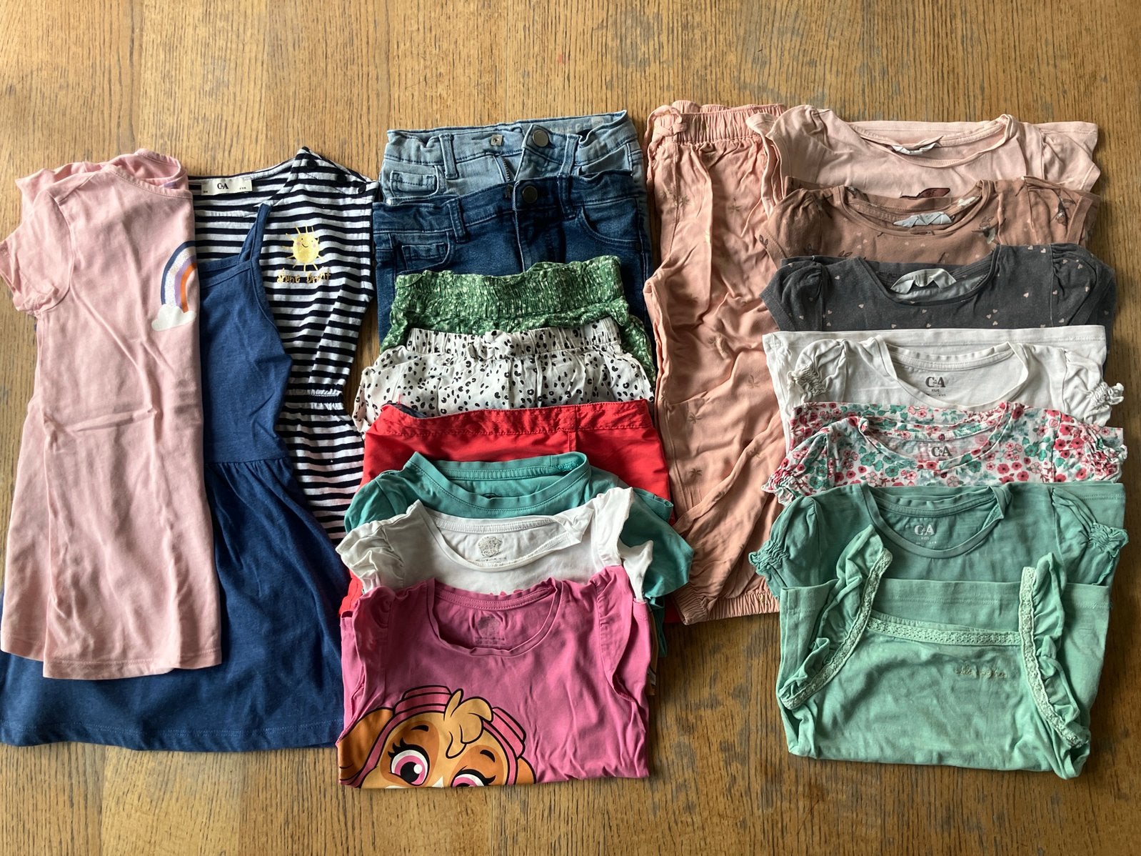 Meisjeskleding - 15 stuks, Kinderen en Baby's, Kinderkleding | Maat 104, Ophalen of Verzenden, Gebruikt, Meisje, Broek
