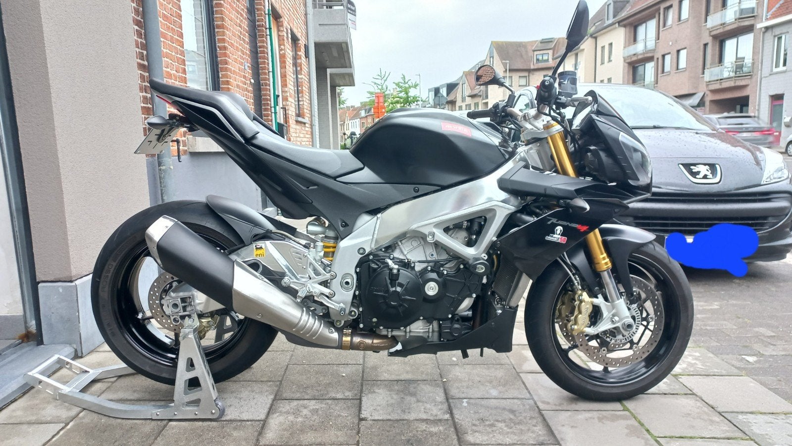 Aprilia Tuono V4 APRC, 4 cilinders, Gebruikt, Meer dan 35 kW, 999 cc