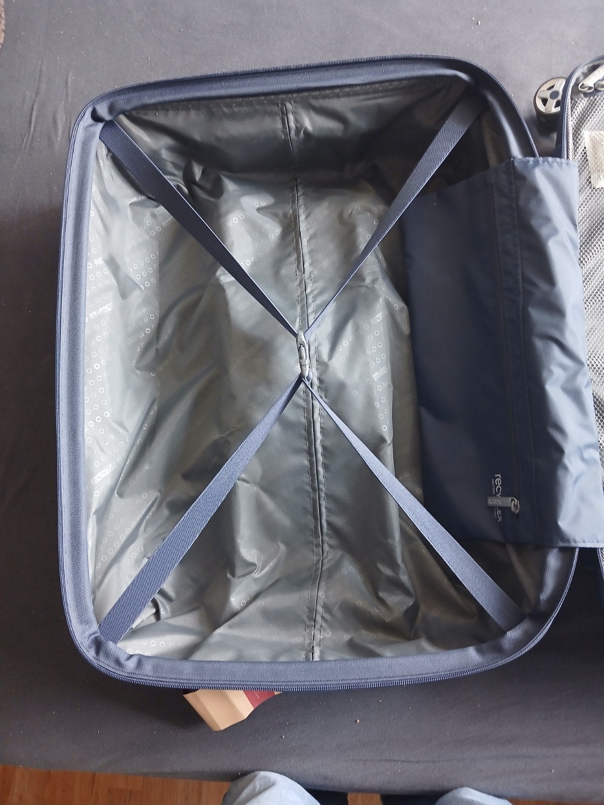 Mooie reiskoffer niet compleet blauw grijze kleur, Ophalen, Blauw