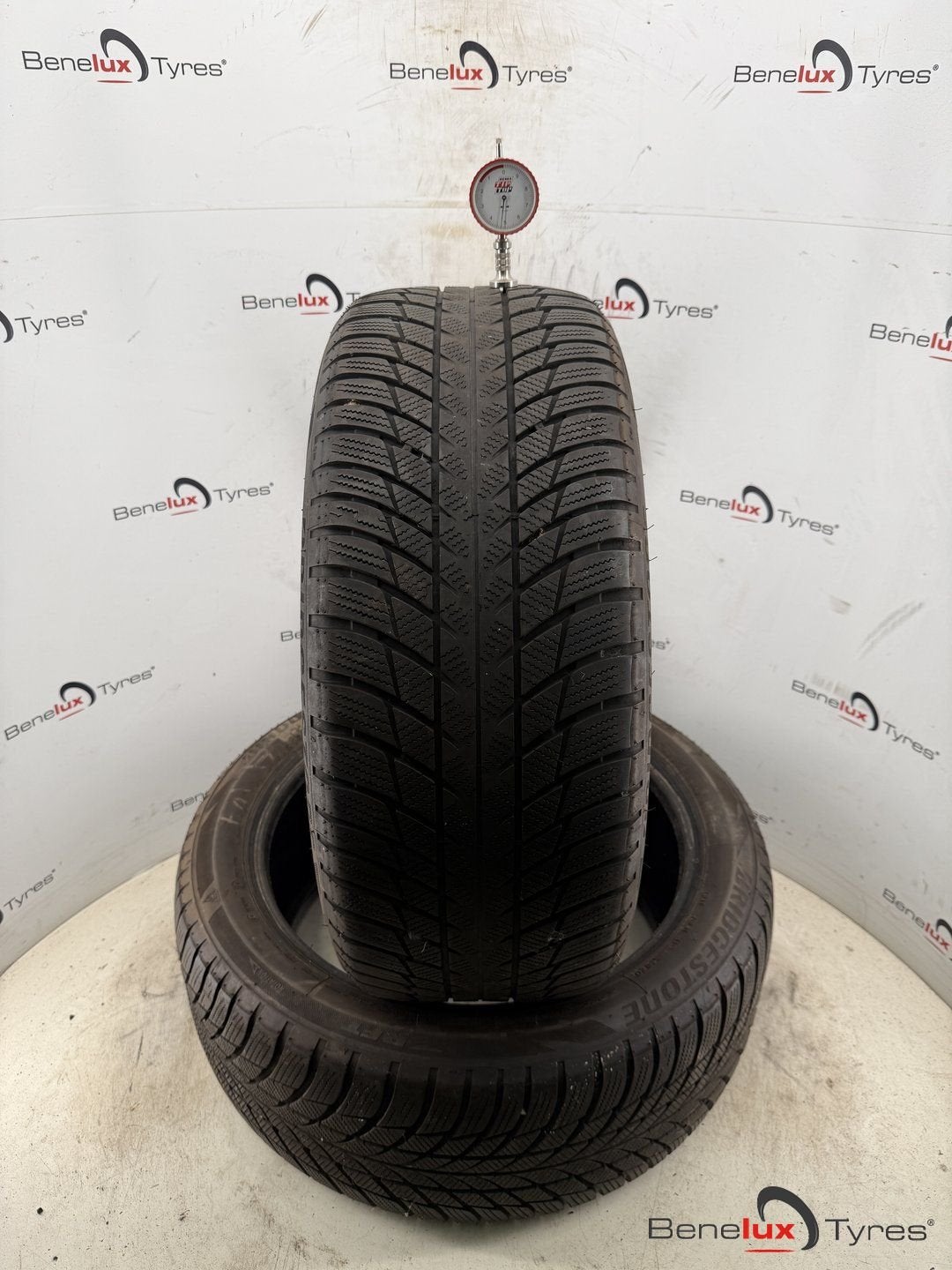snow 245/45R19 102V Bridgestone 245/45 R19 245/45/19 2454519, -, -, Winterbanden, Band(en)