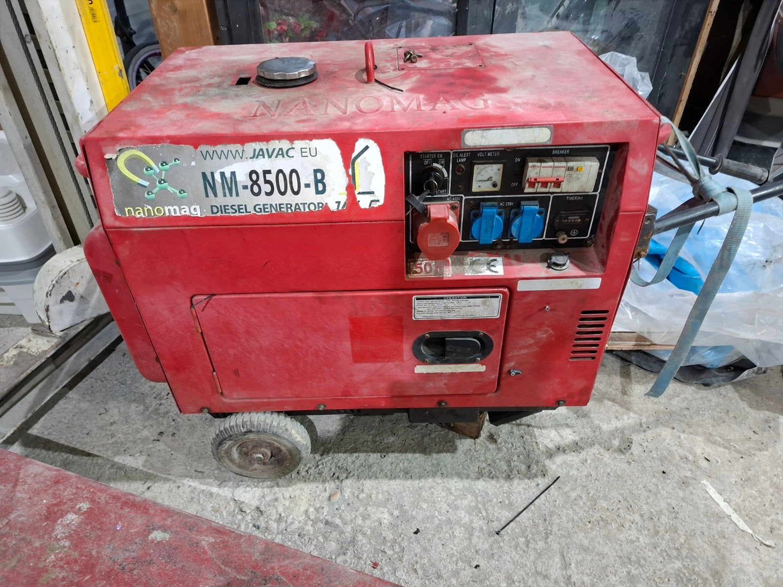 diesel generator 6kw klein beetje werk aan, Doe-het-zelf en Bouw, Ophalen, Gebruikt, 5 tot 10 kVA, Elektrisch startend
