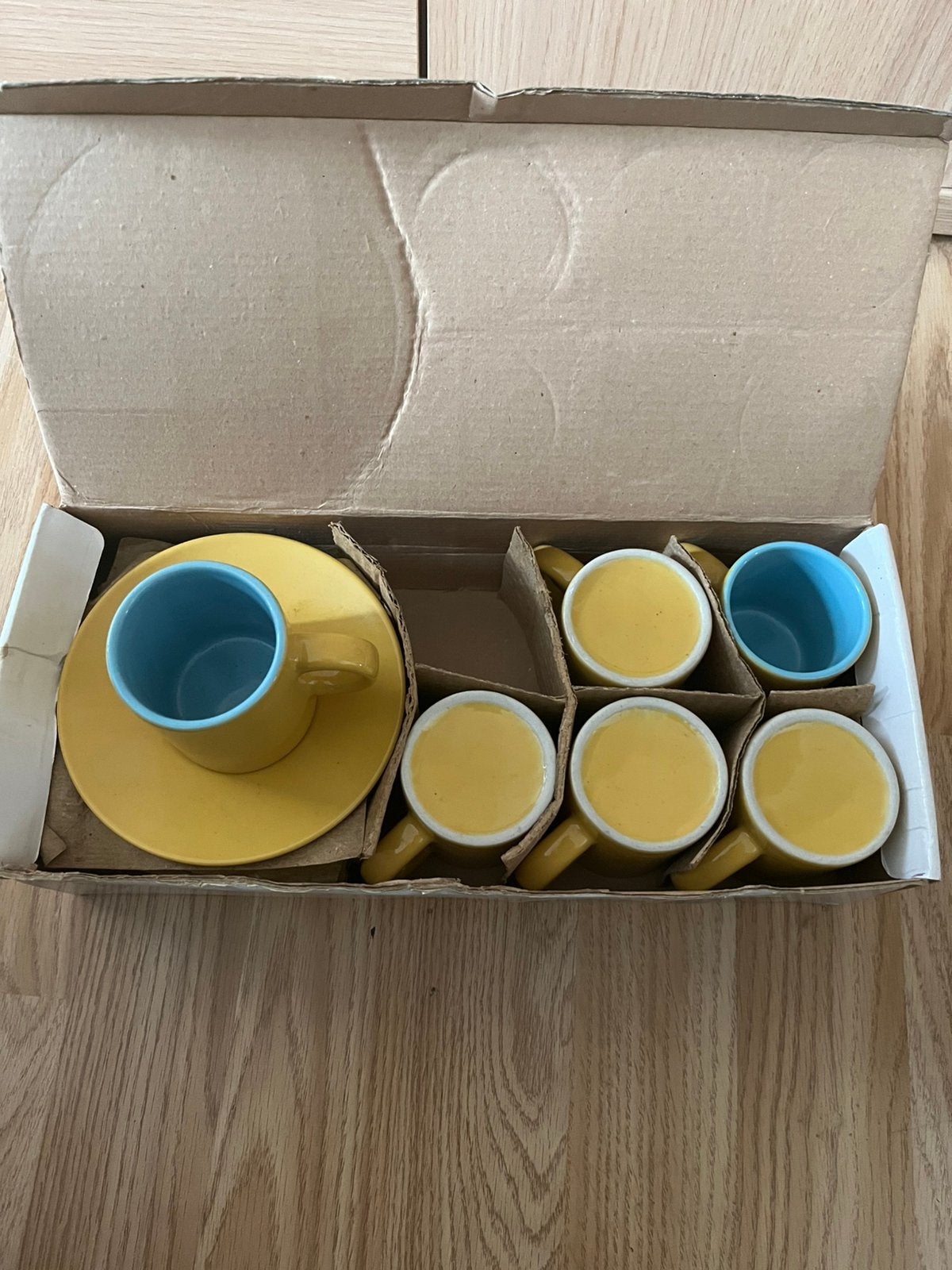 Retro koffie servies, Huis en Inrichting, Keuken | Servies, Ophalen