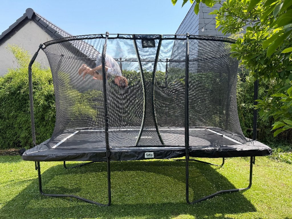 Salta Premium Black Edition trampoline 244x396cm, Kinderen en Baby's, Speelgoed | Buiten | Trampolines, Ophalen, Zo goed als nieuw