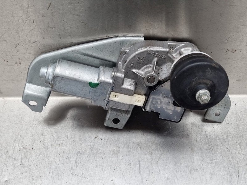 MOTEUR ESSUIE-GLACE ARRIÈRE Swift (ZA / ZC / ZD1 / 2/3/9), Dhr. M. Roggen, Stadsweg 37 37
9917 PV  WIRDUM GR., NL, Suzuki, Utilisé