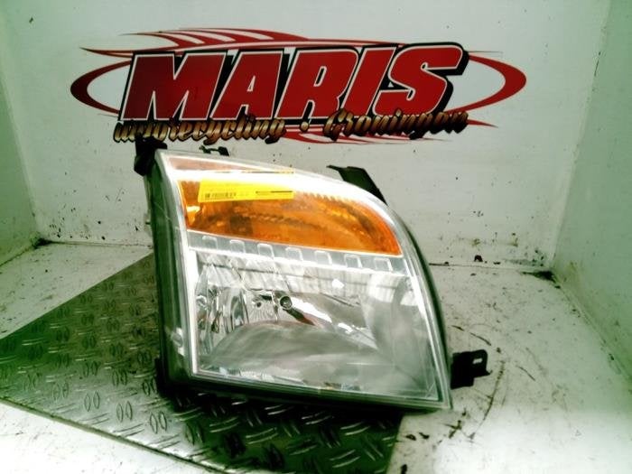 Phare droit d'un Ford Fusion, -, -, 3 mois de garantie, -