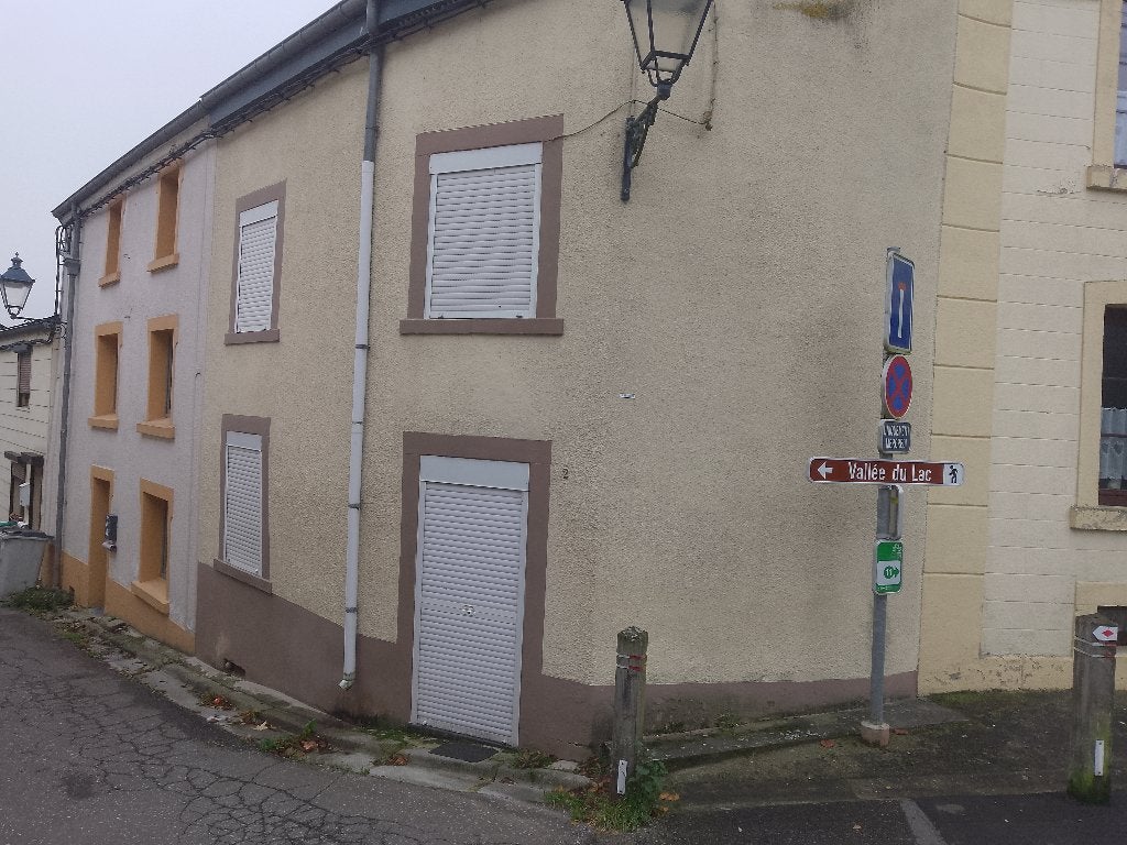 Appartement  une chambre     Neufchateau, 35 à 50 m², Province de Luxembourg