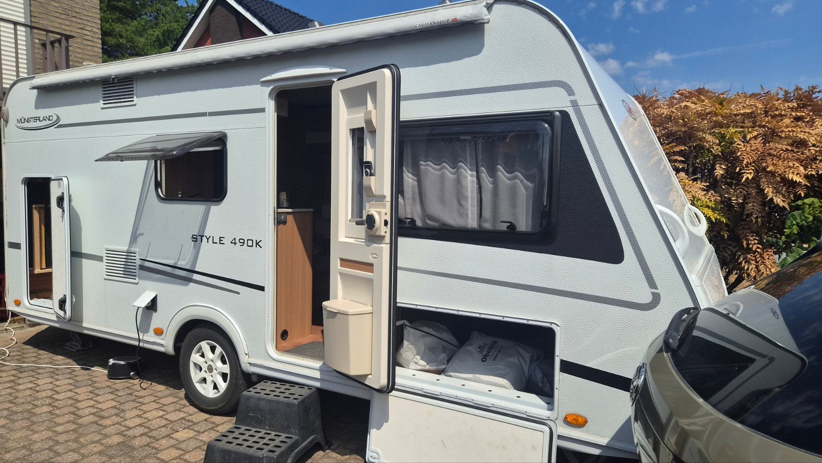 caravan lmc style 490k van bj 5/2021, Caravans en Kamperen, Dwars-stapelbed, Particulier, Schokbreker, 1250 - 1500 kg