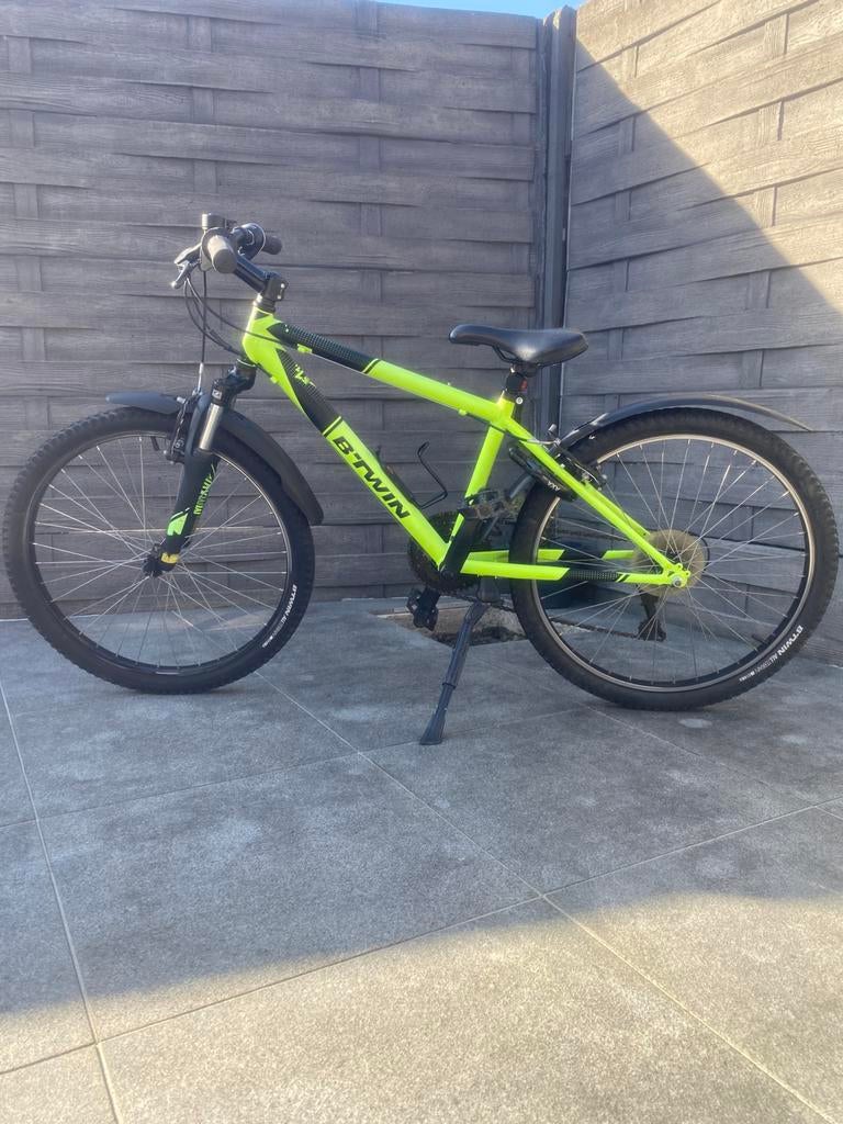B-Twin Rockrider 500.  24 inch meisjesfiets, Ophalen, Zo goed als nieuw, 24 inch, Versnellingen