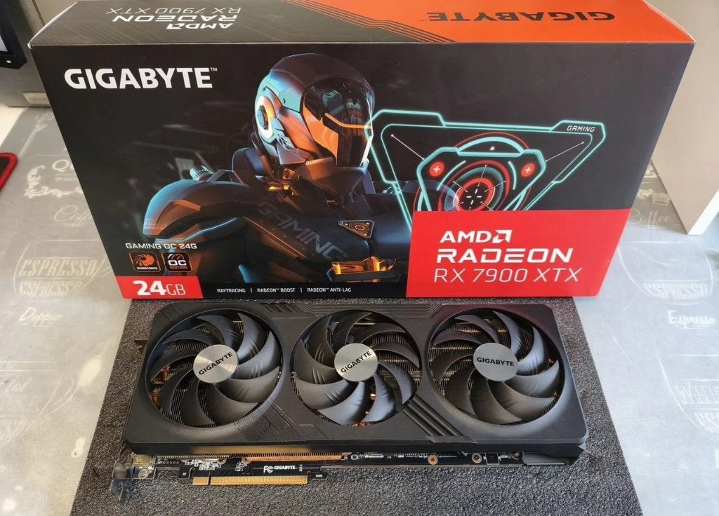 Gigabyte RX 7900 XTX Gaming OC 24GB, Computers en Software, Videokaarten, Zo goed als nieuw, AMD, GDDR6, Ophalen of Verzenden