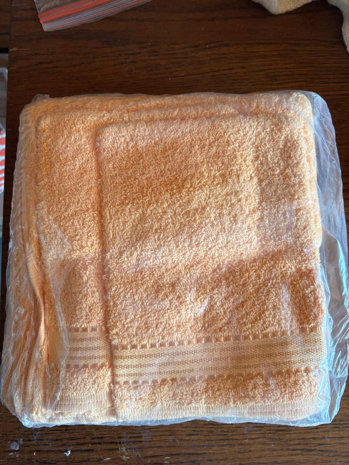Handdoekset, Maison & Meubles, Salle de bain | Linge de bain & Accessoires, Enlèvement ou Envoi, Neuf, Orange, Serviette
