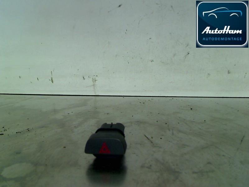 ALARMLICHTEN SCHAKELAAR Fusion (|1335876|4M5T13A350AC|), Gebruikt, Ford