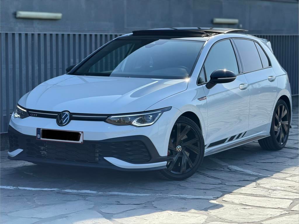 Volkswagen Golf 8 GTI CLUBSPORT! Topstaat, Auto's, Euro 6, Alcantara, Wit, Bedrijf