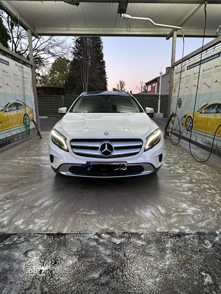 Mercedes GLA 180, Auto's, Mercedes-Benz, GLA, ABS, Achteruitrijcamera, Airbags, Airconditioning, Android Auto, Apple Carplay, Bluetooth