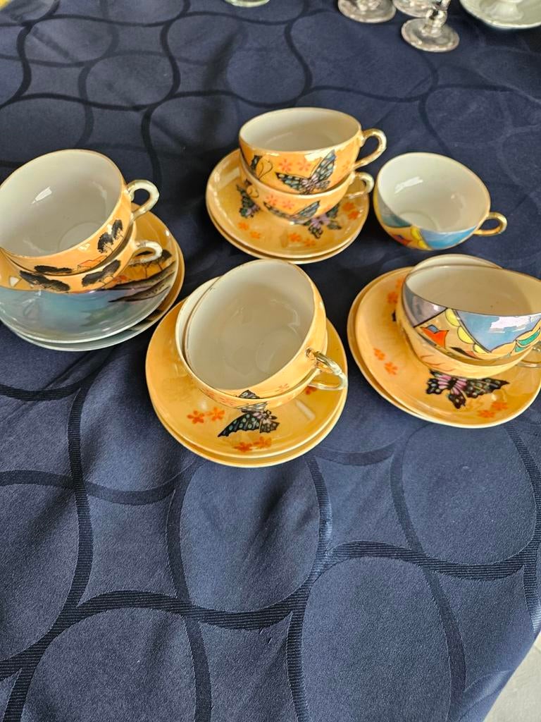 Vintage Aziatisch kop en schotels., Antiek en Kunst, Ophalen of Verzenden