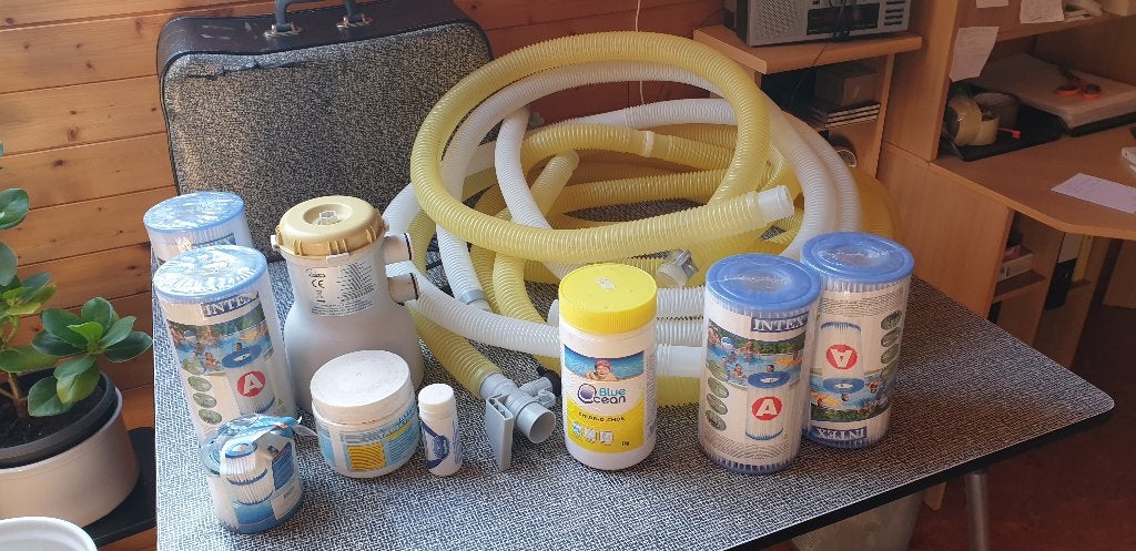 Pomp voor zwembad met toebehoren, Ophalen, Gebruikt, Zwembadpomp