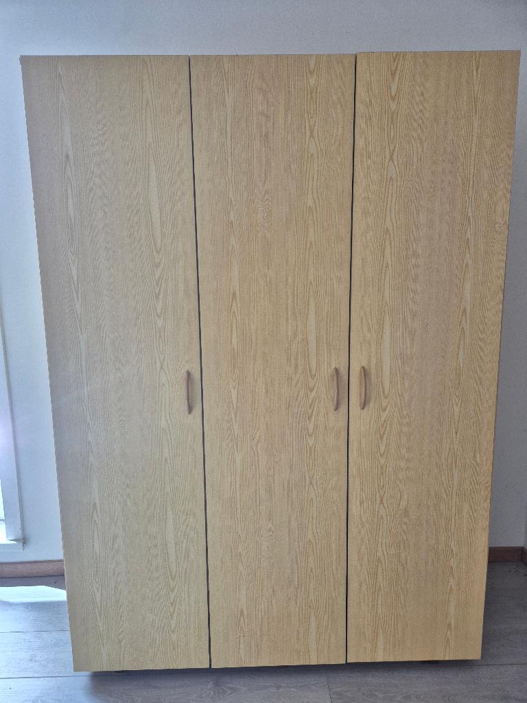 Compacte kleerkast / kledingkast, Huis en Inrichting, Ophalen, Met deur(en), Gebruikt, 100 tot 150 cm