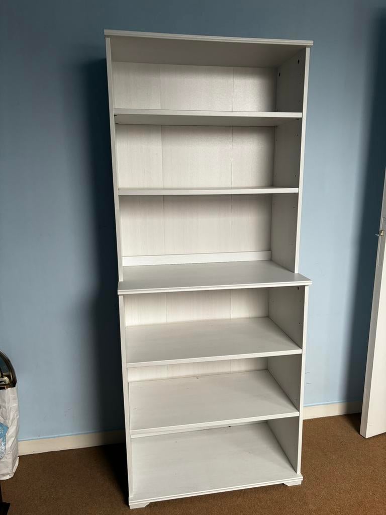 Bibliothèque Ikea, Enlèvement, Comme neuf