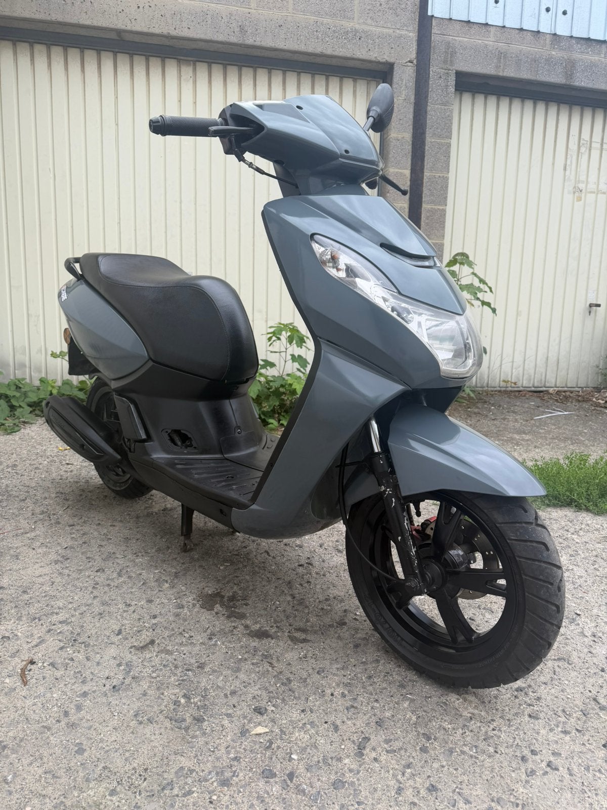 Peugeot Kisbee, Enlèvement, Comme neuf